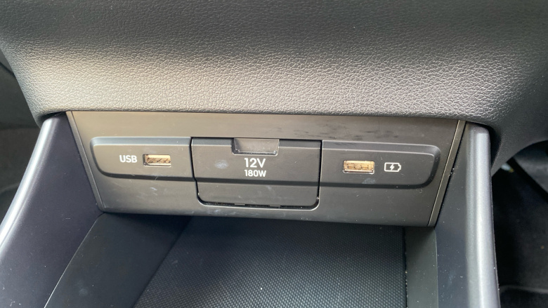 Hyundai BAYON 1.0 TGDi 48V MHEV SE Connect 5dr Petrol Hatchback